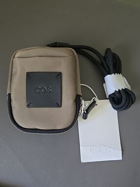 COS Men’s Compact Crossbody Pouch in Beige and Black